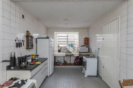 Cozinha de casa à venda com 4 quartos, 180m² em Vila Santo Estefano, São Paulo