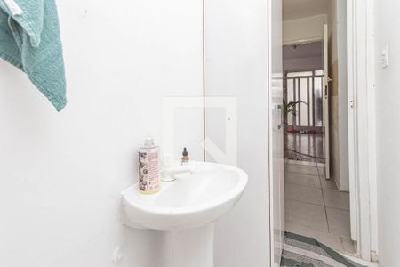 Banheiro de casa à venda com 4 quartos, 180m² em Vila Santo Estefano, São Paulo