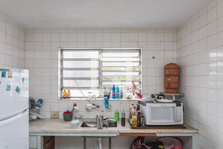 Cozinha de casa à venda com 4 quartos, 180m² em Vila Santo Estefano, São Paulo