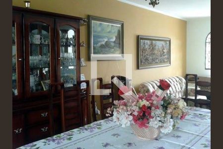 Casa à venda com 3 quartos, 300m² em Vila Dom Pedro I, São Paulo