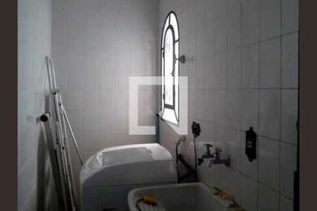 Casa à venda com 3 quartos, 300m² em Vila Dom Pedro I, São Paulo