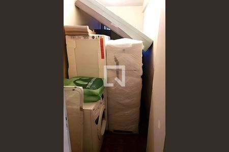 Casa à venda com 5 quartos, 185m² em Vila Gumercindo, São Paulo