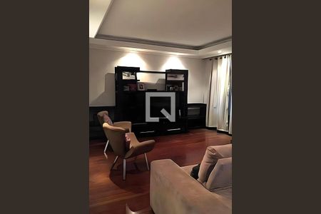 Casa à venda com 4 quartos, 427m² em Bosque da Saúde, São Paulo