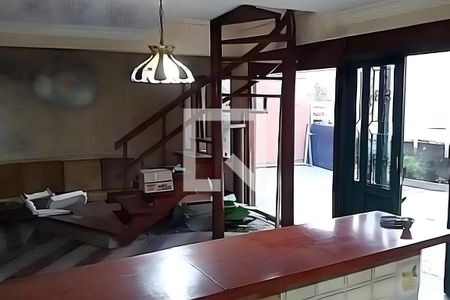 Casa à venda com 4 quartos, 276m² em Jardim da Saúde, São Paulo