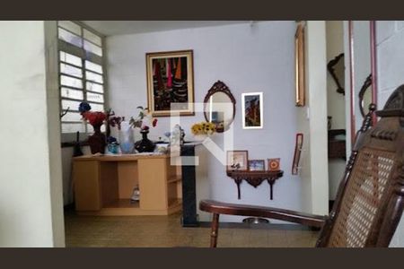 Casa à venda com 4 quartos, 300m² em Vila Mariana, São Paulo