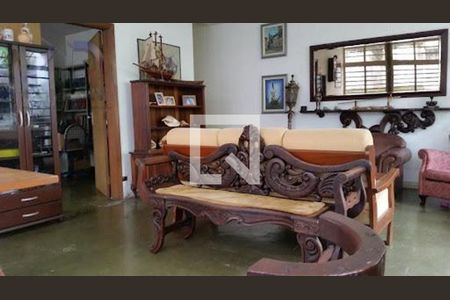 Casa à venda com 4 quartos, 300m² em Vila Mariana, São Paulo