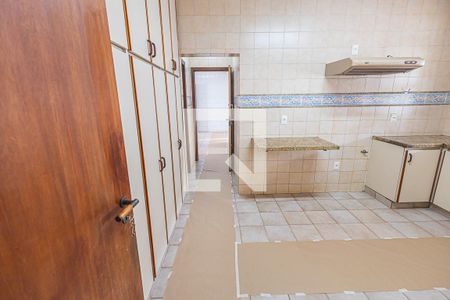 Cozinha de casa à venda com 6 quartos, 300m² em Castelo, Belo Horizonte