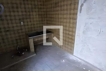 Casa à venda com 2 quartos, 152m² em Vila Brasilio Machado, São Paulo