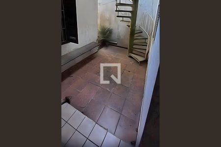 Casa à venda com 2 quartos, 152m² em Vila Brasilio Machado, São Paulo