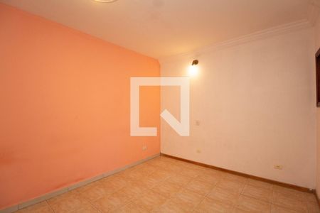 Quarto 1 de casa para alugar com 2 quartos, 100m² em Conjunto Residencial Alpes do Jaragua, São Paulo