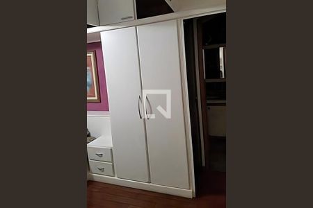 Casa à venda com 3 quartos, 337m² em Jardim Maria Estela, São Paulo