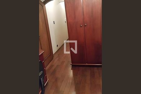 Casa à venda com 3 quartos, 337m² em Jardim Maria Estela, São Paulo