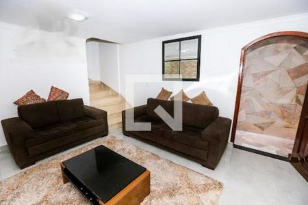 Casa à venda com 3 quartos, 200m² em Vila Brasilina, São Paulo
