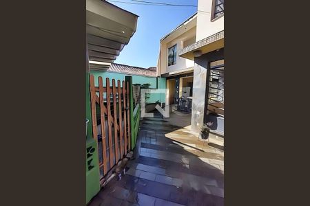 Casa à venda com 4 quartos, 210m² em Santa Teresa, São Paulo