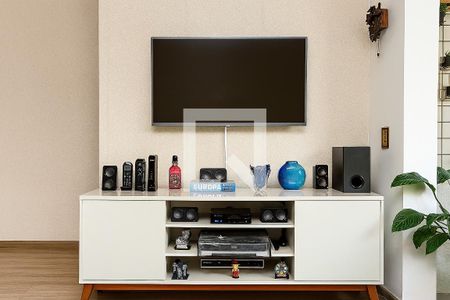 Sala de apartamento à venda com 2 quartos, 70m² em Vila Romana, São Paulo