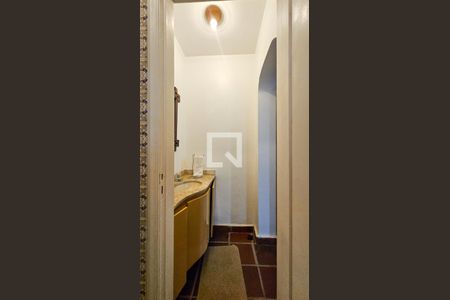 Banheiro 3 de casa à venda com 4 quartos, 165m² em Jardim Luanda, São Paulo
