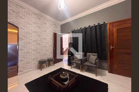 Casa à venda com 5 quartos, 350m² em Nova Petrópolis, São Bernardo do Campo