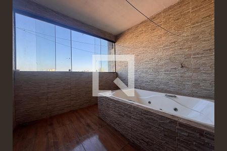 Casa à venda com 5 quartos, 350m² em Nova Petrópolis, São Bernardo do Campo