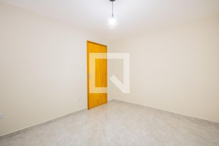 Quarto de casa para alugar com 1 quarto, 80m² em Santo Antônio, Osasco