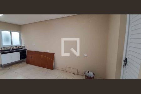Quarto de kitnet/studio para alugar com 1 quarto, 20m² em Vila Yolanda, Osasco