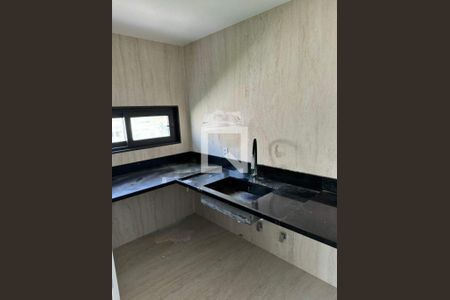 Casa à venda com 5 quartos, 904m² em Barra da Tijuca, Rio de Janeiro
