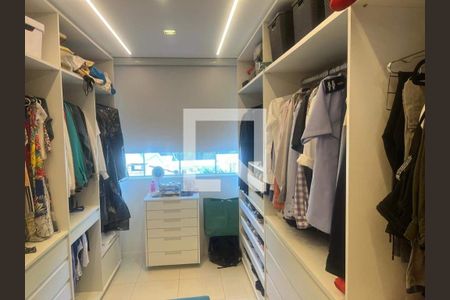 Casa à venda com 5 quartos, 378m² em Barra da Tijuca, Rio de Janeiro