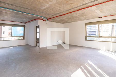 Suíte de apartamento à venda com 4 quartos, 355m² em Itaim Bibi, São Paulo