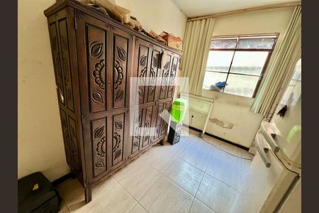 Quarto 3 de casa à venda com 8 quartos, 370m² em São João Batista, Belo Horizonte