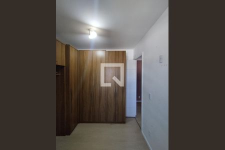 Quarto 1 de apartamento para alugar com 2 quartos, 30m² em Vila Moraes, São Paulo