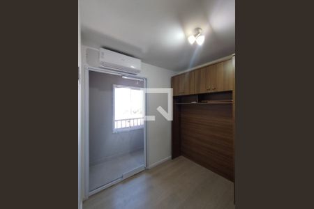 Quarto 1 de apartamento para alugar com 2 quartos, 30m² em Vila Moraes, São Paulo