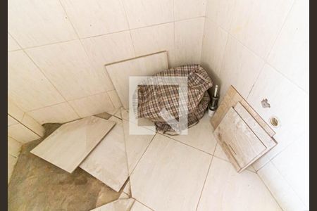 Banheiro de apartamento para alugar com 2 quartos, 126m² em Lapa, São Paulo