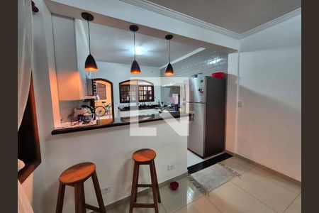 Casa à venda com 3 quartos, 186m² em Jardim Sarah, São Paulo