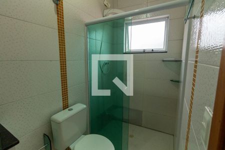 Banheiro da Suíte de casa para alugar com 3 quartos, 225m² em Chácara Mafalda, São Paulo