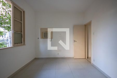 Quarto 1 de apartamento à venda com 2 quartos, 75m² em Tijuca, Rio de Janeiro