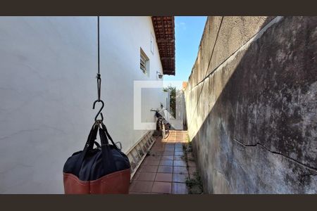 Quintal de casa à venda com 2 quartos, 83m² em Jardim Nossa Senhora Auxiliadora, Campinas