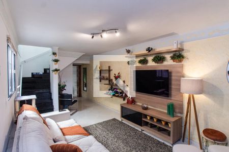 Sala de casa à venda com 4 quartos, 134m² em Parque Edu Chaves, São Paulo