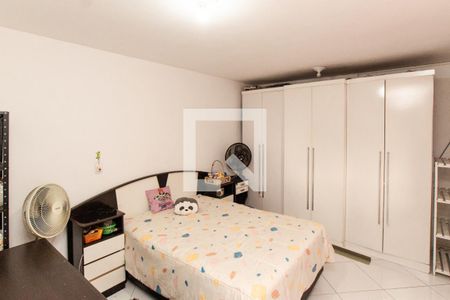 Fundos - Quarto de casa à venda com 4 quartos, 134m² em Parque Edu Chaves, São Paulo