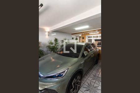 Garagem de casa à venda com 4 quartos, 134m² em Parque Edu Chaves, São Paulo
