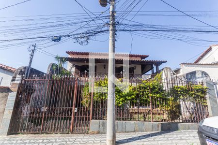 Fachada de casa para alugar com 4 quartos, 360m² em Aparecida, Belo Horizonte