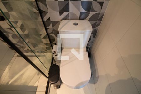 Banheiro de kitnet/studio à venda com 1 quarto, 26m² em Santo Amaro, São Paulo