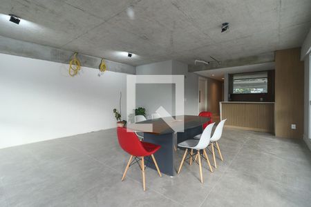 Sala de apartamento à venda com 3 quartos, 129m² em Petrópolis, Porto Alegre