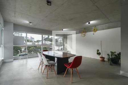 Sala de apartamento à venda com 3 quartos, 129m² em Petrópolis, Porto Alegre