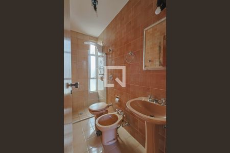Banheiro de apartamento à venda com 3 quartos, 140m² em Gutierrez, Belo Horizonte