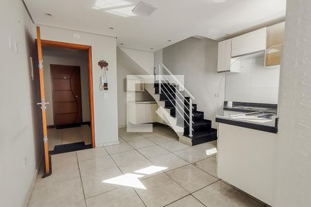Sala e Cozinha de apartamento à venda com 2 quartos, 92m² em Parque Oratório, Santo André