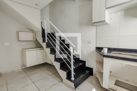Sala e Cozinha de apartamento à venda com 2 quartos, 92m² em Parque Oratório, Santo André