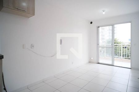 Sala/Cozinha de apartamento para alugar com 1 quarto, 33m² em Jardim Santa Teresinha, São Paulo