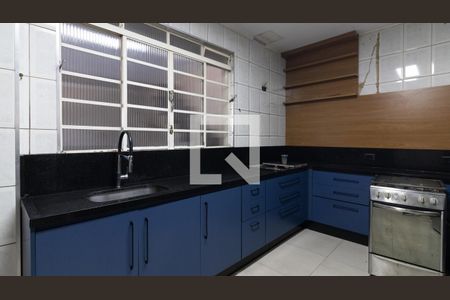 Cozinha de casa à venda com 4 quartos, 260m² em Vila Guilhermina, São Paulo
