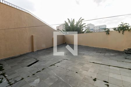 Quintal de casa à venda com 5 quartos, 520m² em Jardim Monte Kemel, São Paulo
