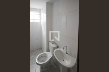 Banheiro de apartamento à venda com 2 quartos, 56m² em Jardim Adutora, São Paulo
