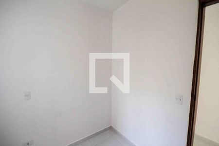 Quarto 2 de apartamento para alugar com 2 quartos, 46m² em Jardim Adutora, São Paulo